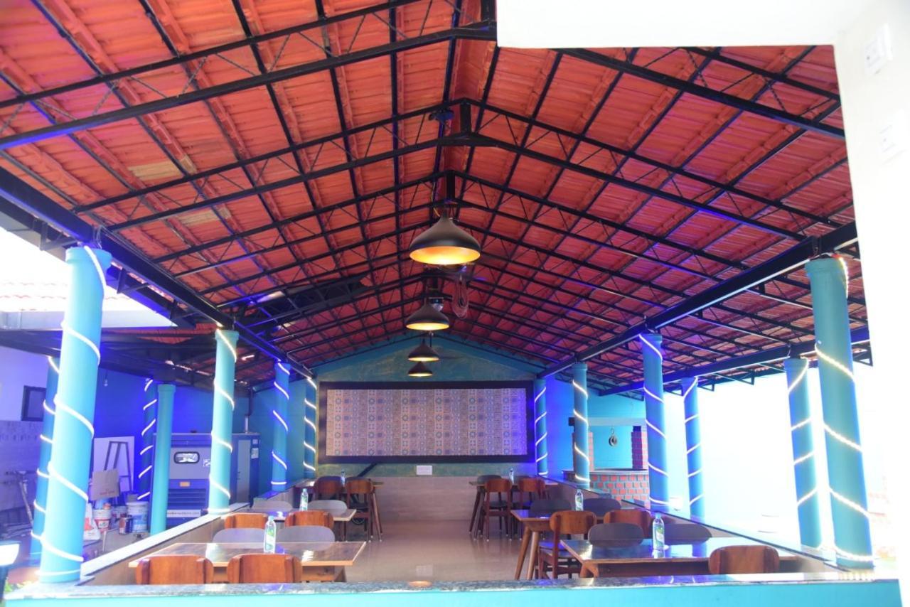 Hôtel M G Residency à Chikmagalūr Extérieur photo